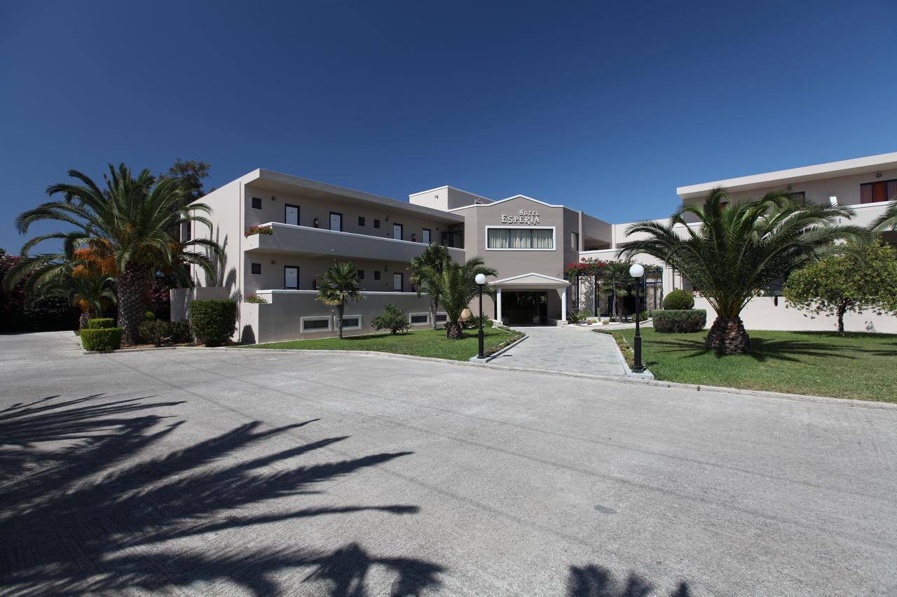 Esperia Hotel 3*