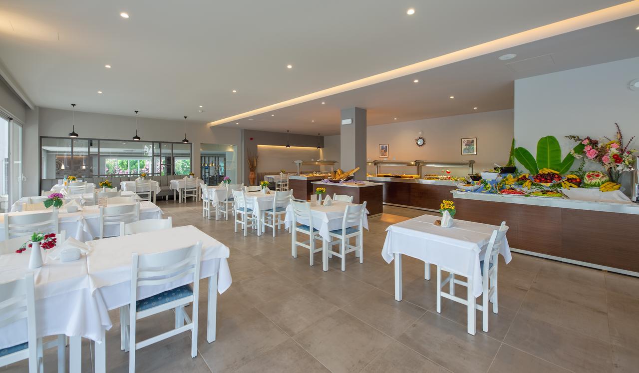 Esperia Hotel 3*