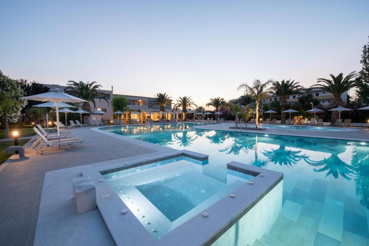 Hotel Esperia 3*